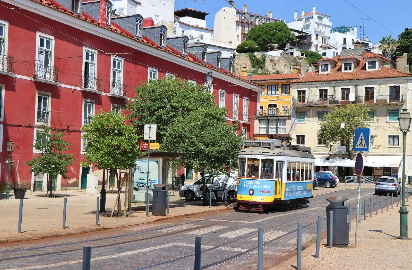 Lisbon Legends: A Historic Walking Adventure - photo 1